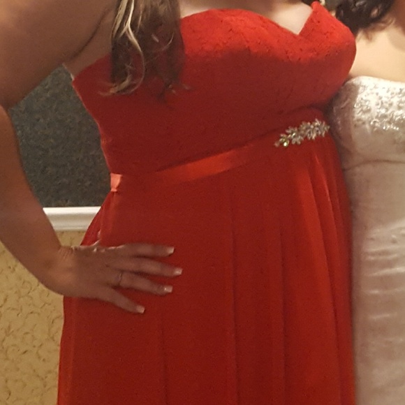 Coreset red dress - Picture 2 of 3